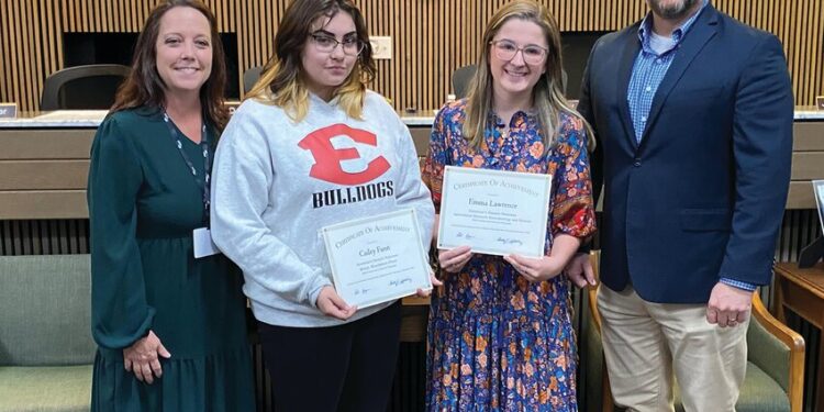 BOE presents awards at November meeting