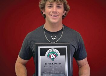 Collins and Kearson receive Top Honors