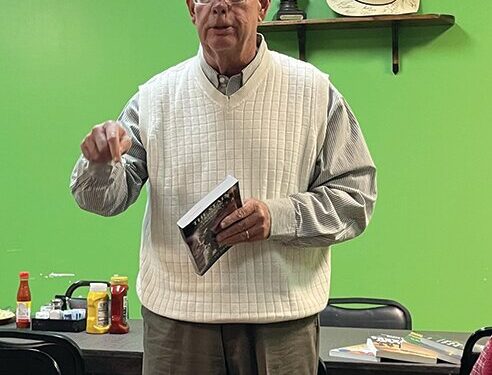 DeVos speaks to Four Rivers