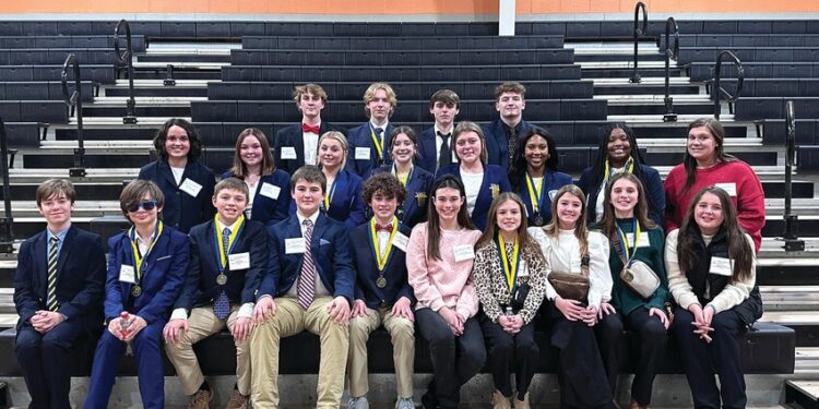 ECI FBLA attends Region 4 Conference