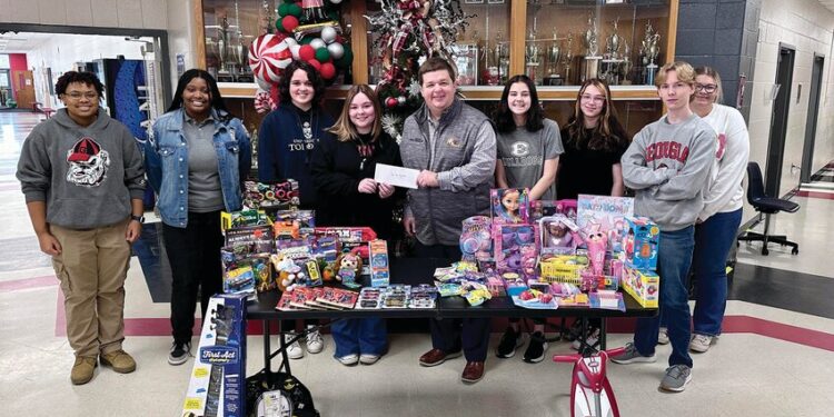 ECI’s CTSO teamed up for the fourth Annual Mayor’s Christmas Toy Drive