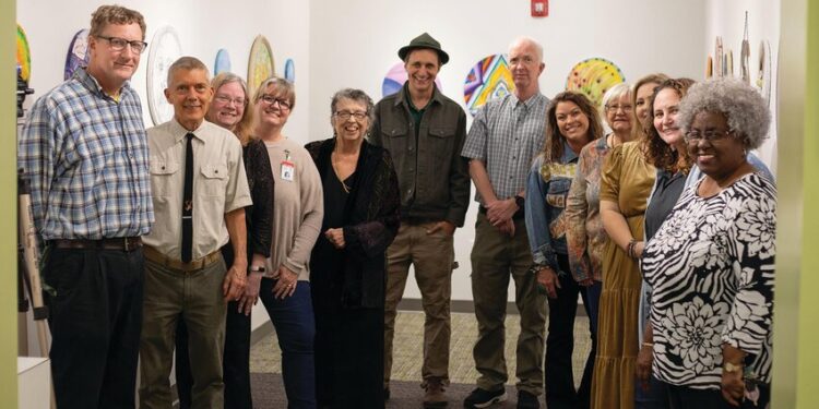 Emanuel Artists Guild honor Neil Kalmanson with exhibition at East Georgia State College