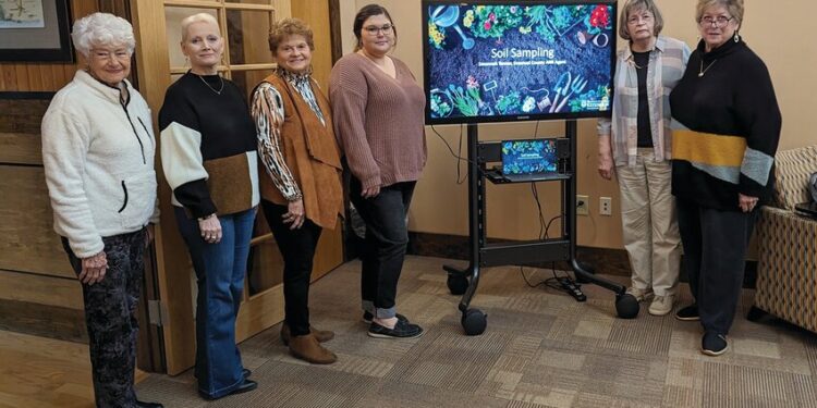 Glad Garden Club starts New Year