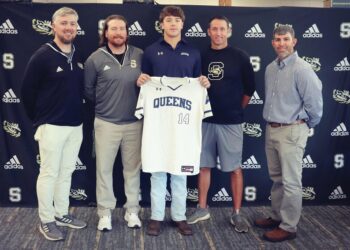 Lively signs with Queens University