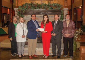 Mill Creek Foundation gifts EGSC Foundation $25,000 in memory of Denny Key