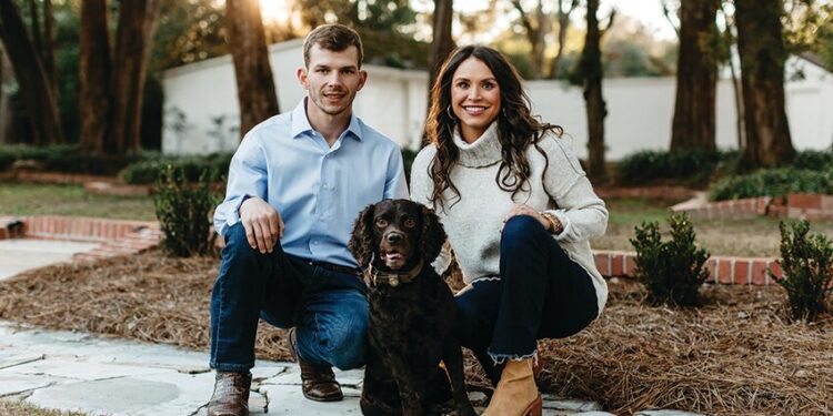 Miss Pittman, Mr. Thompson to exchange vows