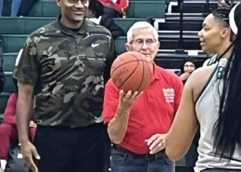 Veterans at the Library attend EGSC games