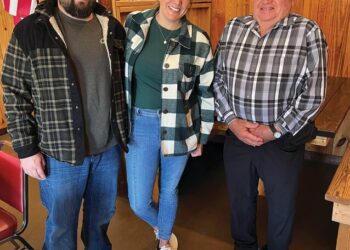 Walbarts speak at Twin City Lions Club meeting