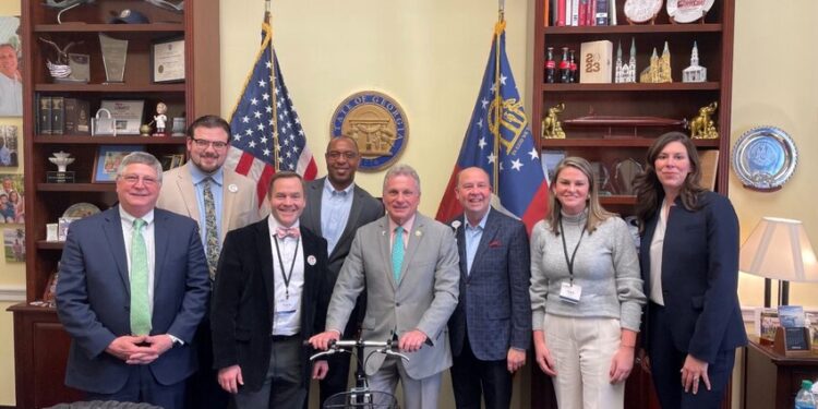 CEO Scott attends policy institute, meets with legislators