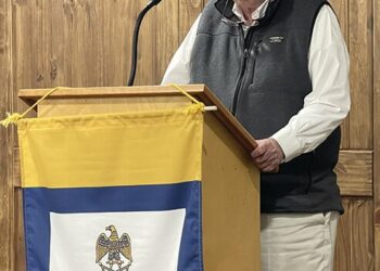 Lisenby speaks to the Brier Creek Chapter