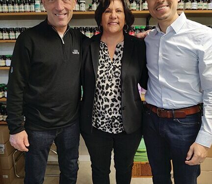 Nature’s Sunshine Products executives visit Nora’s Herbs