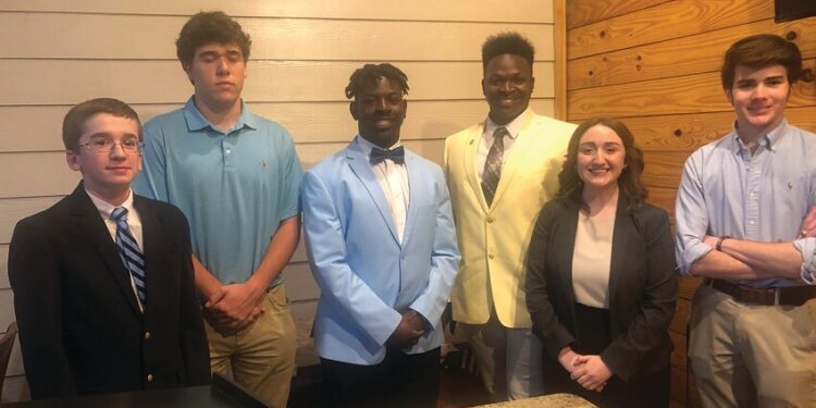 Swainsboro Rotary Club holds meeting