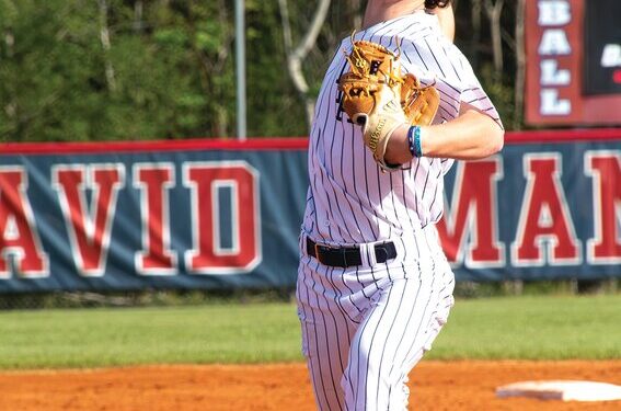 Braddy no-hits Jags