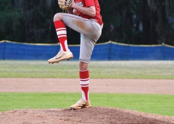 DEA Eagles take on St. Andrews Lions