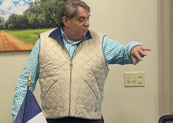 Daughtry speaks to Fall Line