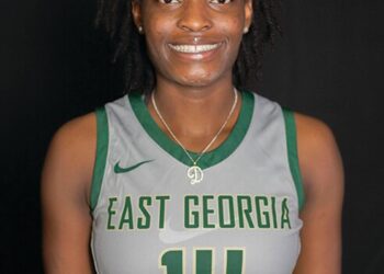 East Georgia State College Women’s Basketball receives GCAA Coach of the Year, Player of the Year