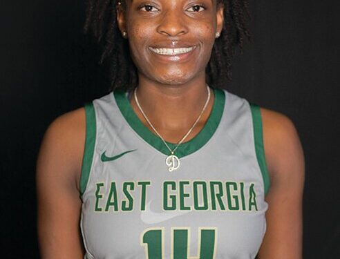 East Georgia State College Women’s Basketball receives GCAA Coach of the Year, Player of the Year