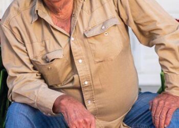 Gary Beasley, Sr., 74