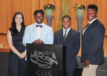 SHS students participate in speech contest