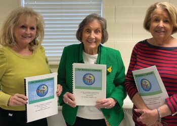 Seedling Garden Club plans flower show