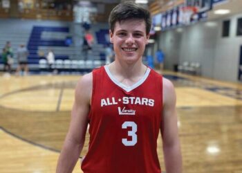 Senior Eagle Martin competes in GIAA All-Star Basketball tournament