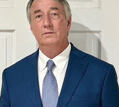 Simmons elected Chairman and Frye named EVP