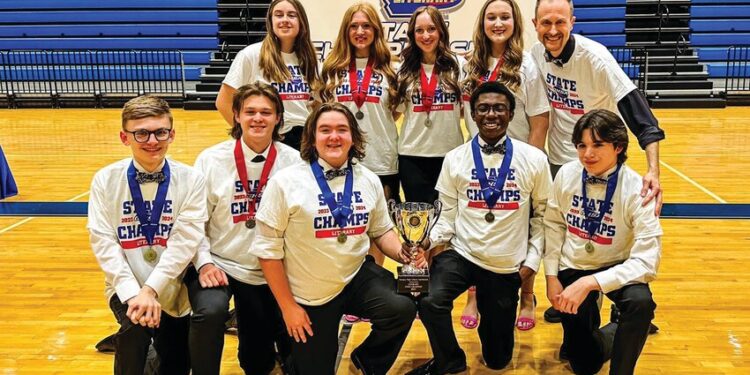 Smith leads Literary Team with back-to-back State Championships