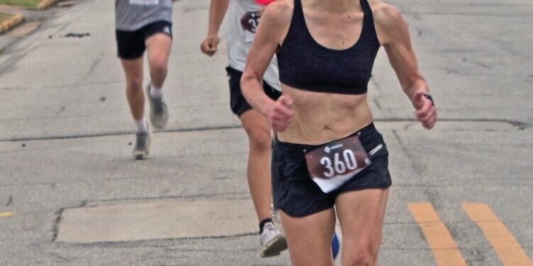 Buxton and Elliott win first place in 2024 Knotty Pine 5K