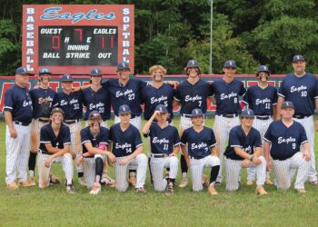 Eagles pitch back-to-back no-hitters to reach semifinals