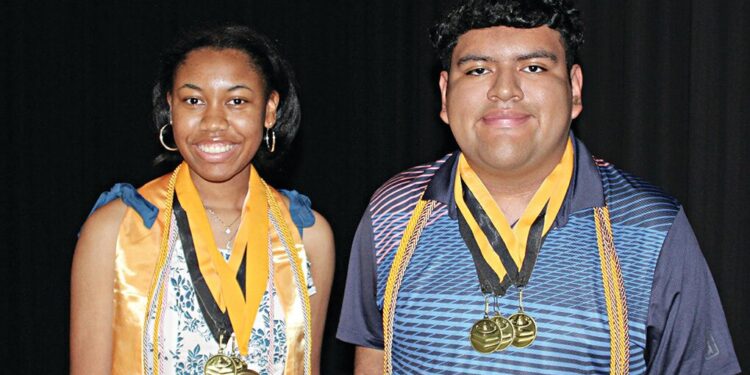 SHS honors students for excellence in academics