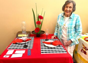 Seedling Garden Club announces flower show results