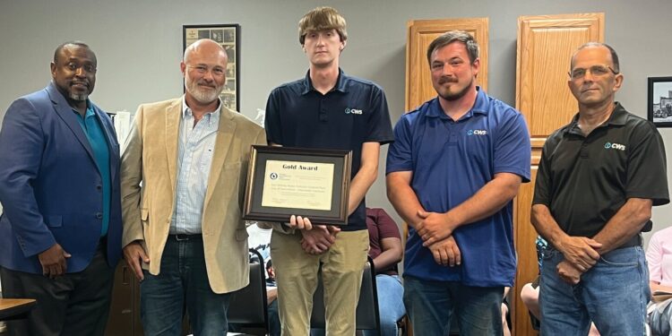 Council questions Administrator and Attorney