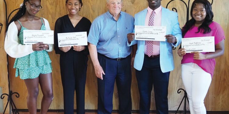 Four students awarded prestigious Robby Roberts Scholarship