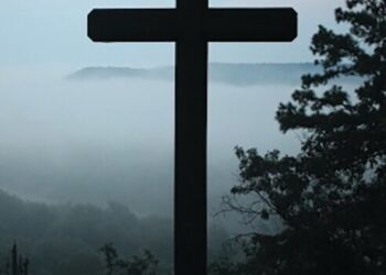 Johnny Cecil Sikes, 71