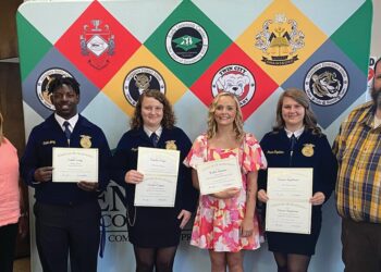 SHS FFA members recognized for state awards