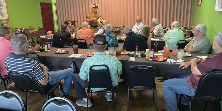 Burke speaks to Four Rivers