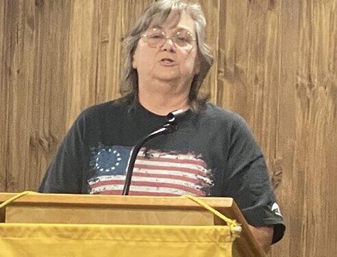 Howard speaks to Brier Creek