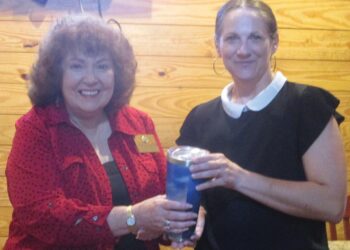 Mercer speaks to Kiwanis