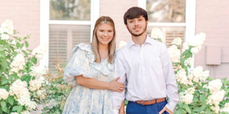 Miss Braswell, Mr. Oglesby announce plans to exchange vows