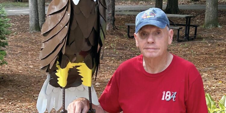 Smith repaints Eagle