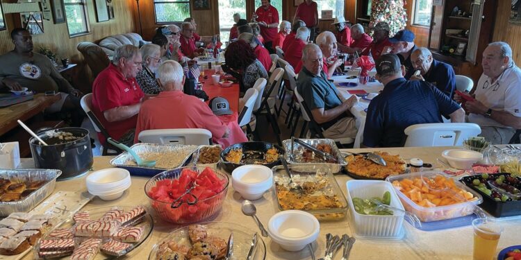 Veterans at the Library meet at Hall Clubhouse