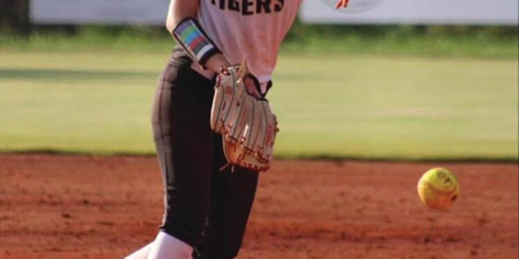 Boulineau leads Lady Tigers to a pair of wins