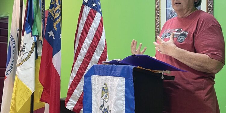 Howard speaks to Four Rivers