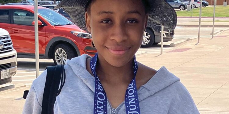 Lawrence wins second place at USAWP Junior Olympics