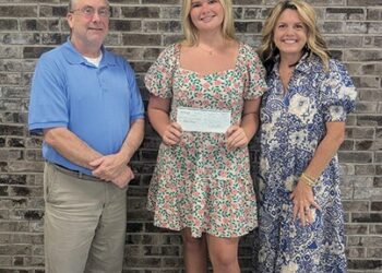 Proctor receives Anna Wells Memorial Scholarship