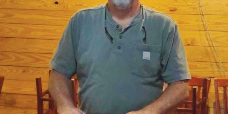 Sherrod speaks to Twin City Lions Club