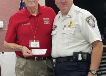 Veterans donate to ‘Shop with a Cop’