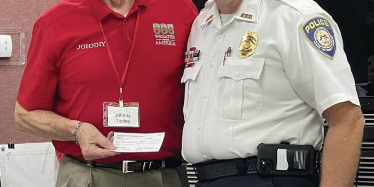 Veterans donate to ‘Shop with a Cop’