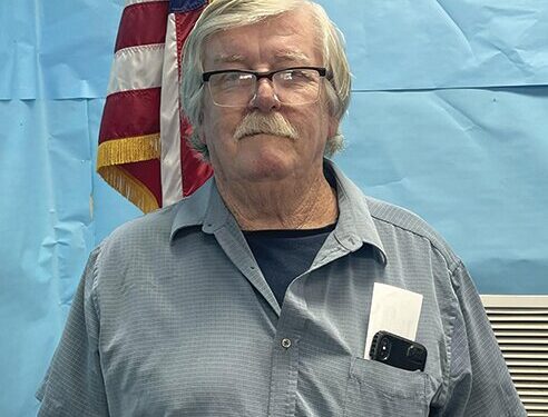 Lisenby speaks to Veterans