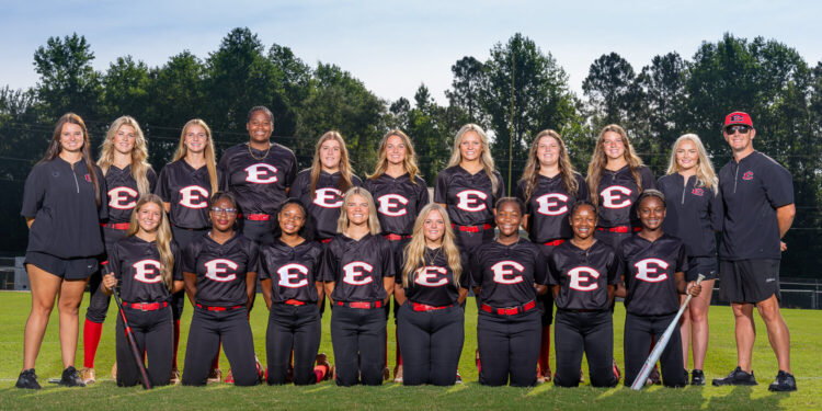 Another region title for Lady Dawgs